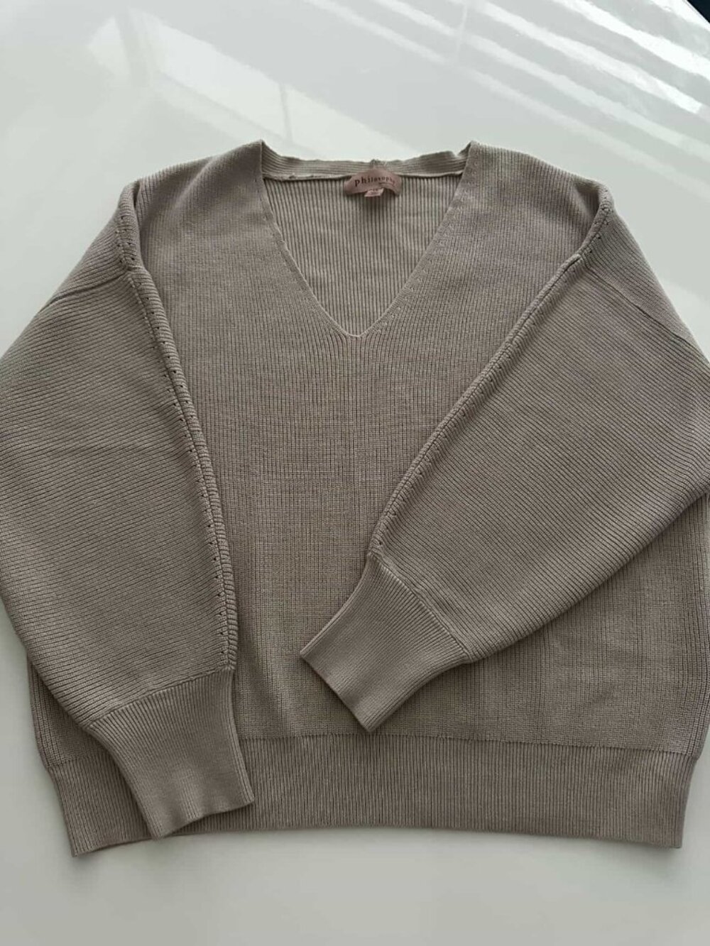 Philosophy V-Neck Long Sleeve Sweater